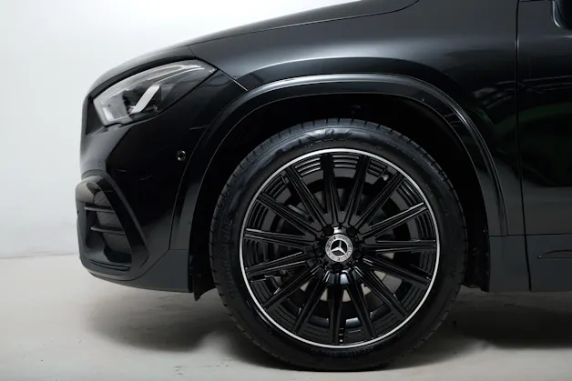 Mercedes-Benz GLA 200 Night Star 7G-DCT