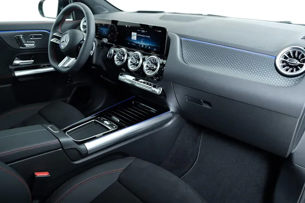 Mercedes-Benz GLA 200 Night Star 7G-DCT