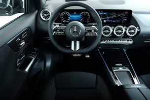 Mercedes-Benz GLA 200 Night Star 7G-DCT
