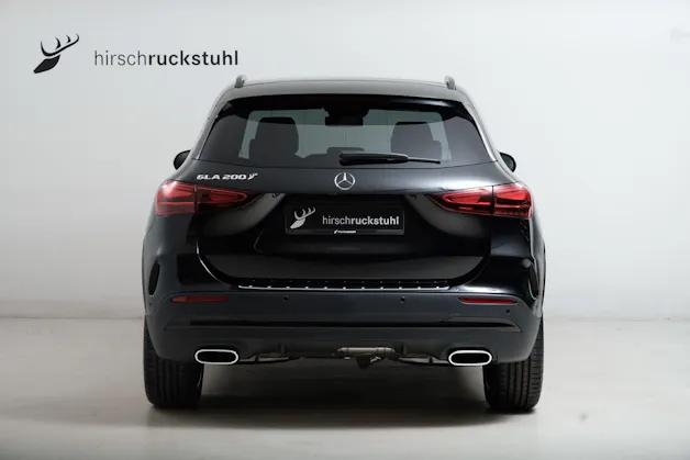 Mercedes-Benz GLA 200 Night Star 7G-DCT