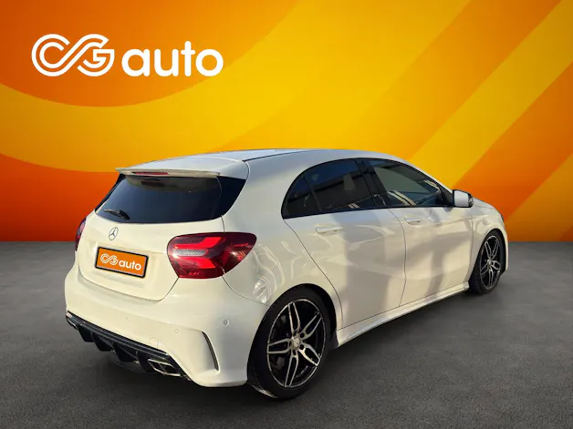 Mercedes-Benz A 250 AMG Line 4Matic 7G-DCT *** TURBO SIFFLE ****