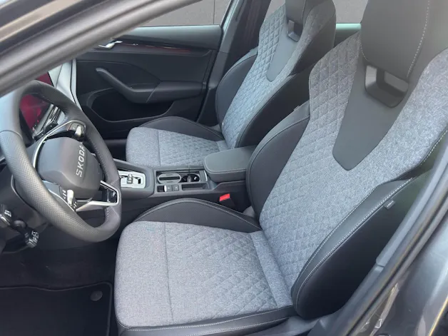 Škoda Octavia Combi 2.0 TSI DSG Dynamic 4x4