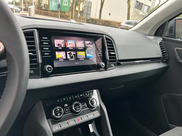 Škoda Karoq 1.5 TSI Dynamic DSG