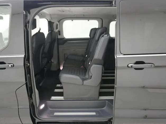 Ford Tourneo Custom L2 2.5 Plug-in-Hybrid Titanium X