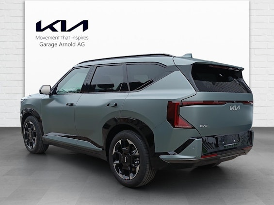 Vehicle image 3 Vehicle image 3