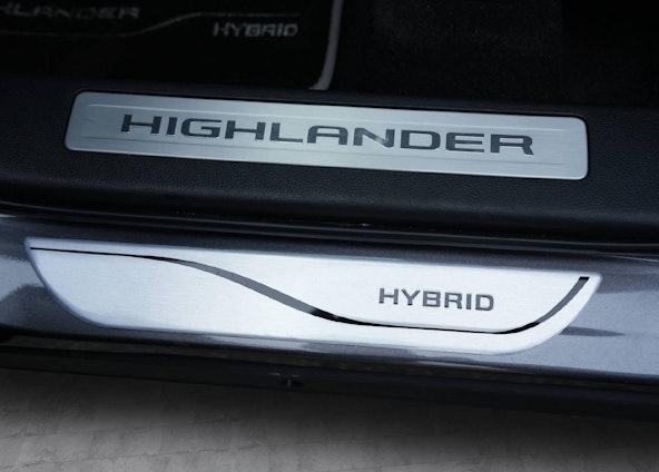 Vehicle image 14 Vehicle image 14