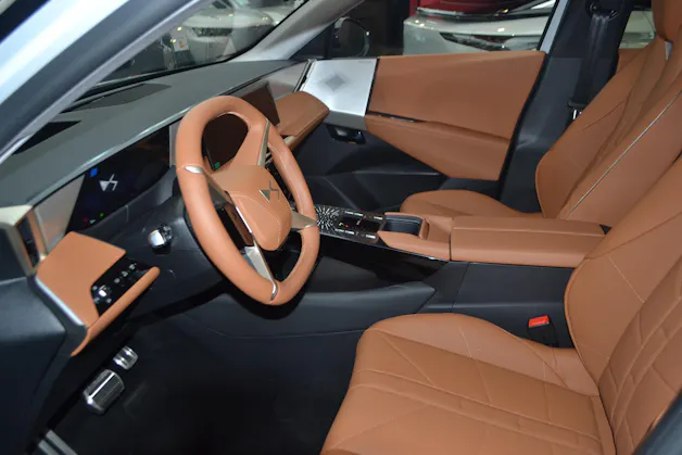 DS Automobiles No8 E-Tense Étoile 4x4