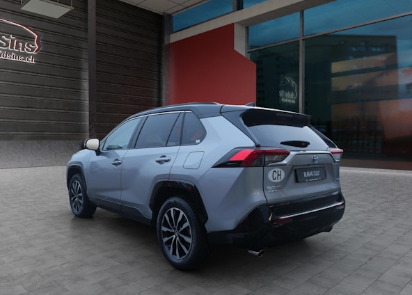 Vehicle image 3 Vehicle image 3