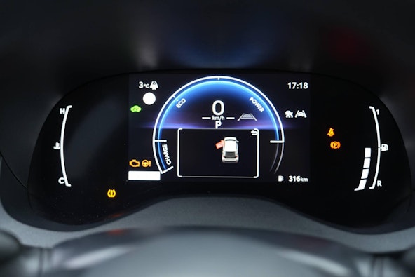 Vehicle image 8 Vehicle image 8