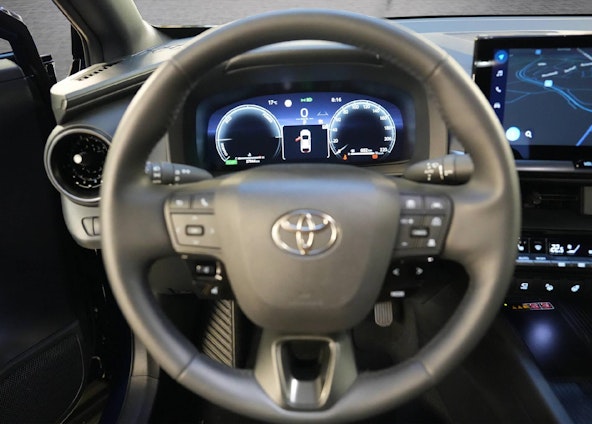 Vehicle image 8 Vehicle image 8