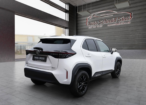 Vehicle image 5 Vehicle image 5