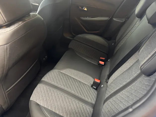Peugeot 208 e-Style