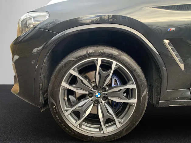 BMW X4 M40i