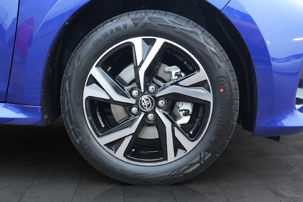 Vehicle image 7 Vehicle image 7