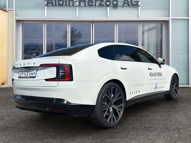 Volvo ES90 Ultra