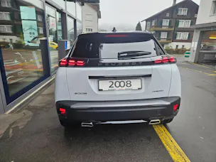 Peugeot 2008 1.2 Hybrid 145 GT