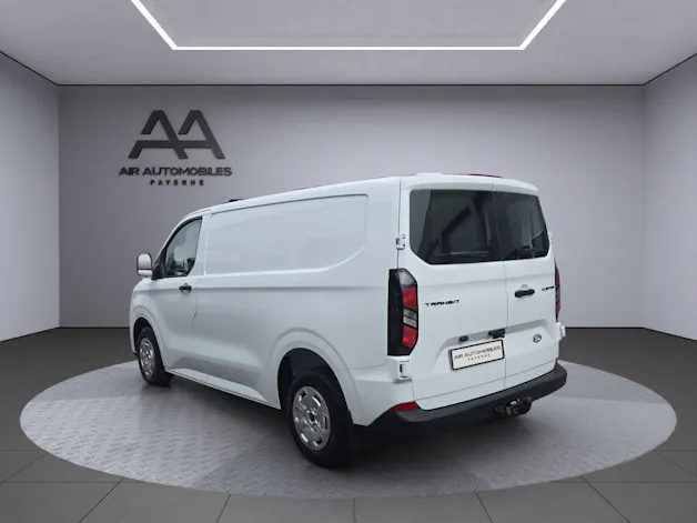 Ford Transit C van 320 L1 2.0 EcoBlue 136 Trend