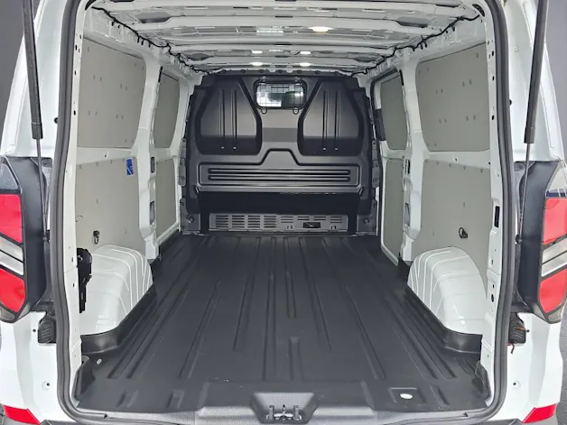 FORD Transit C van 320 L1 2.0 EcoBlue 136 Trend