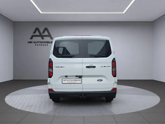 Ford Transit C van 320 L1 2.0 EcoBlue 136 Trend