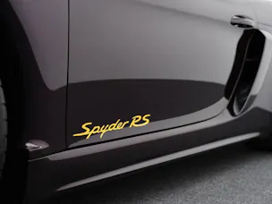 Porsche 718 Spyder RS