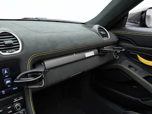 Porsche 718 Spyder RS