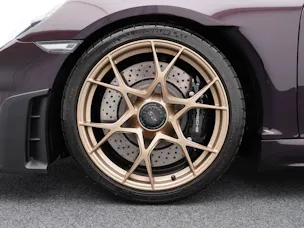 Porsche 718 Spyder RS