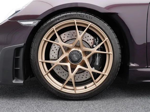Porsche 718 Spyder RS