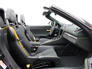 Porsche 718 Spyder RS