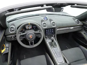 Porsche 718 Spyder RS