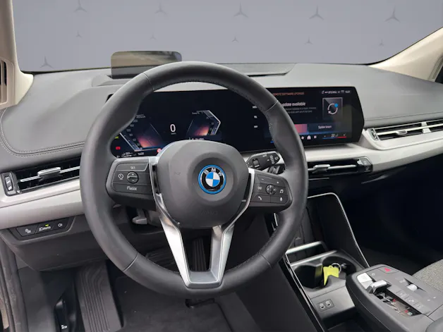 BMW 225e xDrive Active Tourer