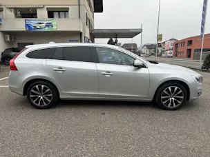Volvo V60 2.4 D4 Summum AWD