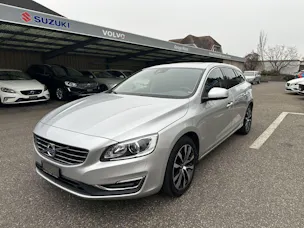 Volvo V60 2.4 D4 Summum AWD