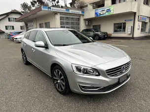 Volvo V60 2.4 D4 Summum AWD