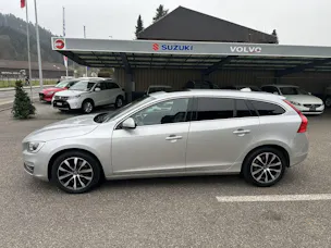 Volvo V60 2.4 D4 Summum AWD