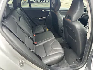 Volvo V60 2.4 D4 Summum AWD