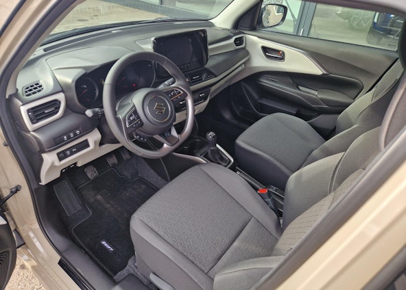 Vehicle image 8 Vehicle image 8