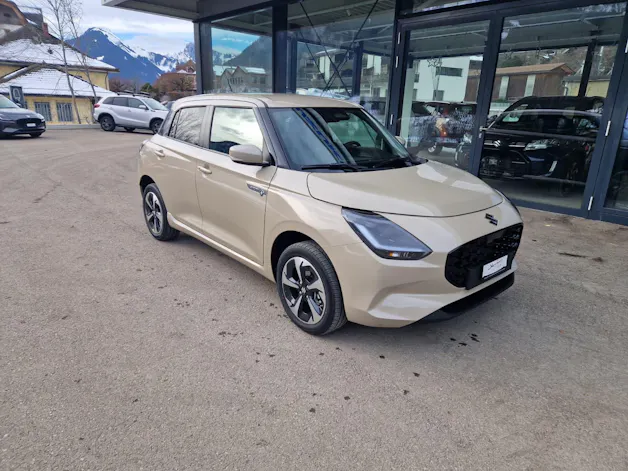 Suzuki Swift 1.2 Sakura Top Hybrid 4x4