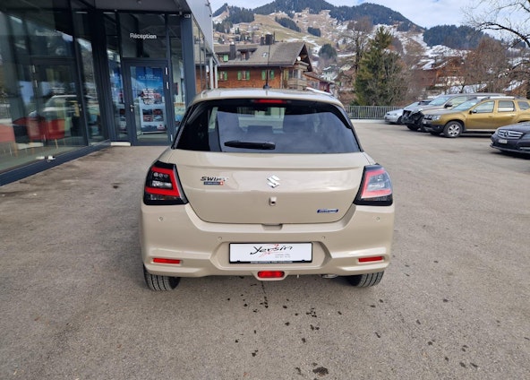 Vehicle image 5 Vehicle image 5