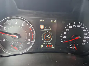 Suzuki Swift 1.2 Sakura Hybrid