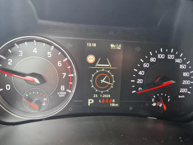 Suzuki Swift 1.2 Sakura Hybrid