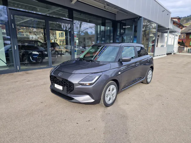 Suzuki Swift 1.2 Sakura Hybrid