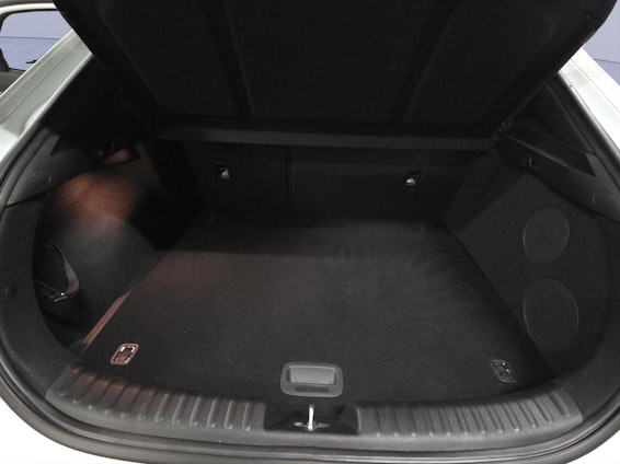 Vehicle image 11 Vehicle image 11