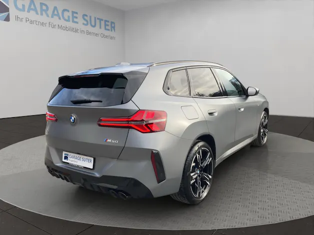 BMW X3 M50i