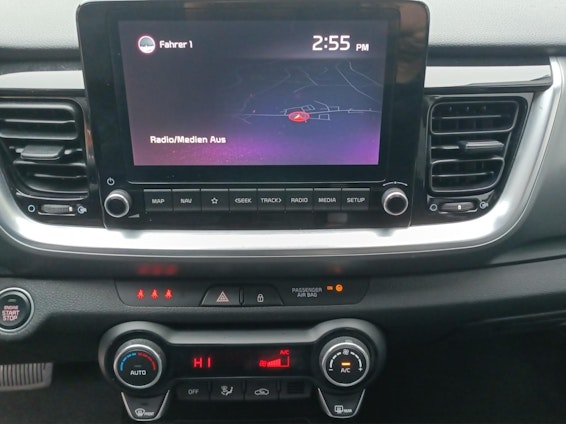 Vehicle image 8 Vehicle image 8