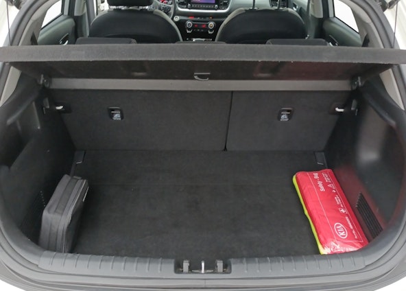 Vehicle image 9 Vehicle image 9