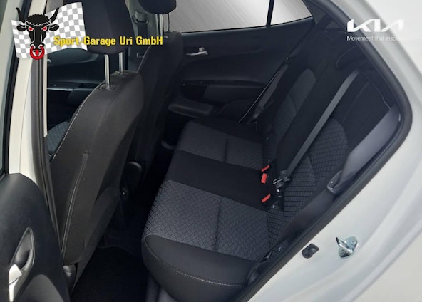 Vehicle image 10 Vehicle image 10