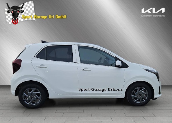 Vehicle image 6 Vehicle image 6