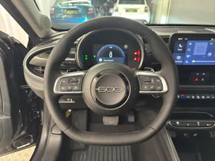 Fiat 600 1.2 Hybrid Swiss Edition