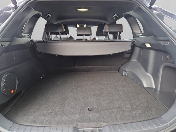 Vehicle image 14 Vehicle image 14