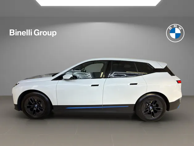 BMW iX xDrive50